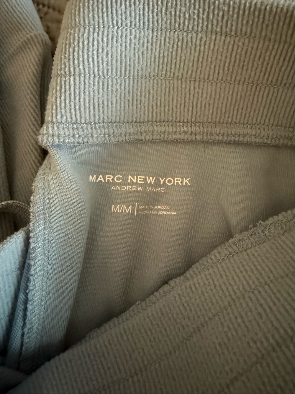 Marc Jacobs New York Light Blue Quarter-Zip Sweatshirt & Jogger Set - Picture 3 of 3